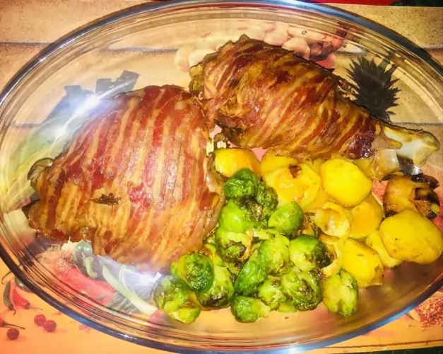 Curcan cu bacon la cuptor