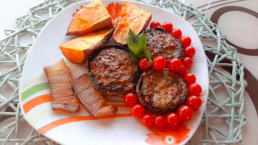 Töltött gomba- regenoros ebéd