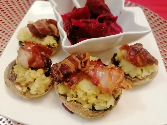 Cină Reg-enor/ Ciupercuțe umplute