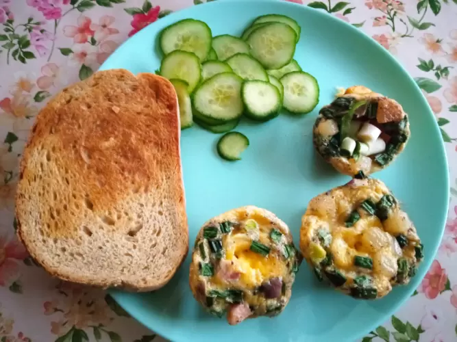 Tojás muffin gazdagon