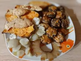 Töltött gomba, édesburgonyával és csicsókával