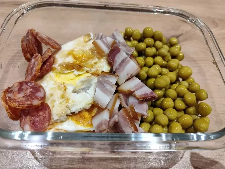 Reg-enor diéta, mikor nem tudunk otthon étkezni.