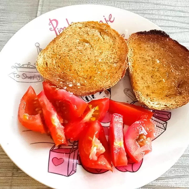 Nyáron is kell a reggeli a szervezetünknek, minőségi, egyszerű
